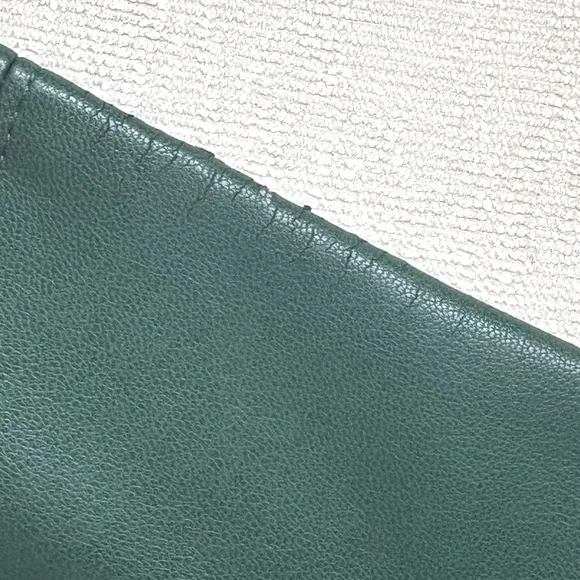 Express High Waisted Green Faux Leather Seamed Pencil Skirt Size 0 - Picture 10 of 12